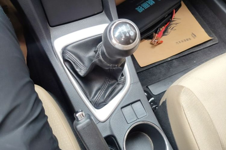 Toyota Corolla 2018 car image #14