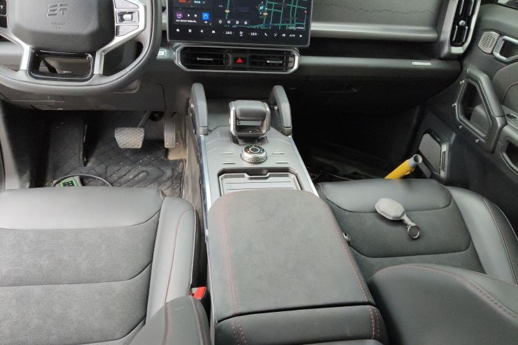 Jetour Traveller 2024 car image #18
