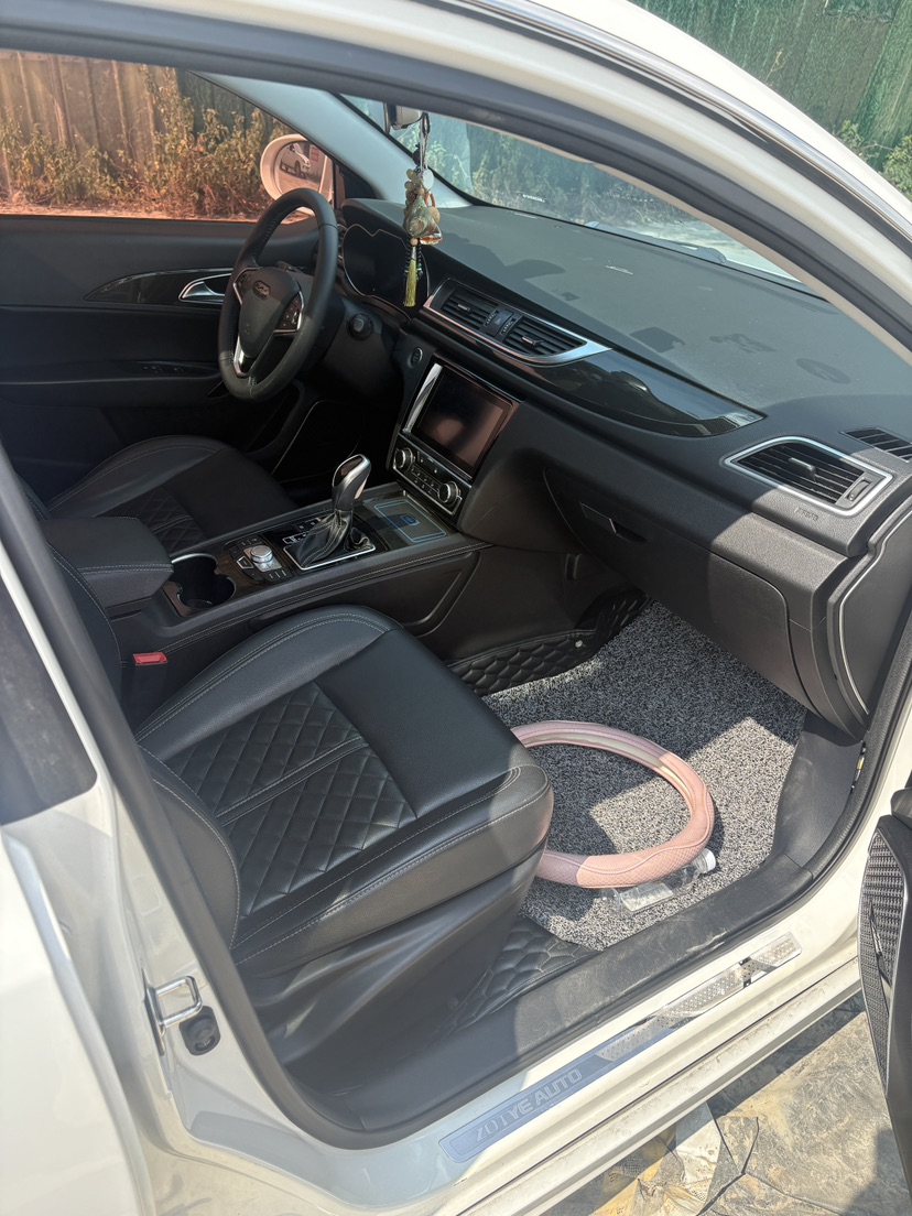 Zotye 2018 car image #6