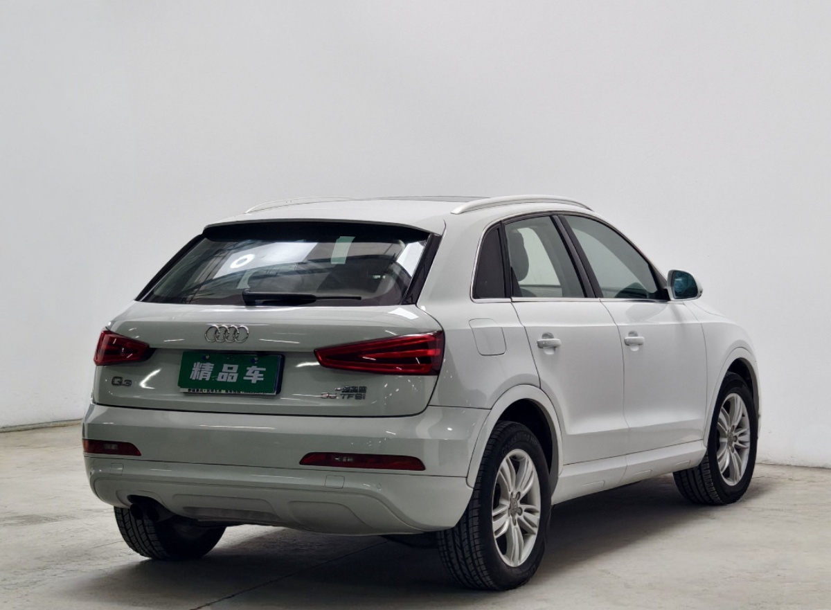 Audi Q3 2013 car image #4