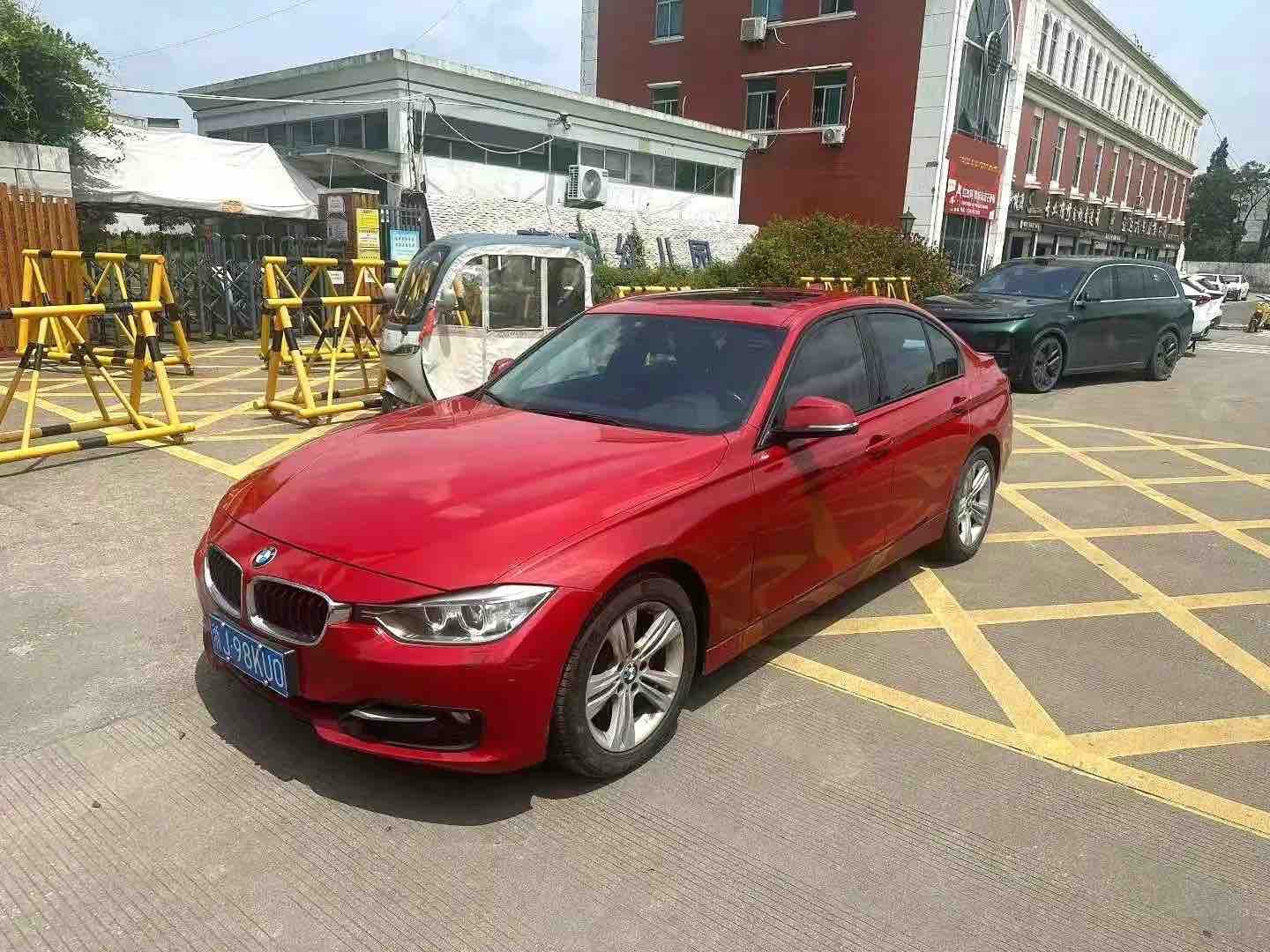 BMW 3 Series (Imported) 2013 BMW 3 Series (Imported) 2013 car image