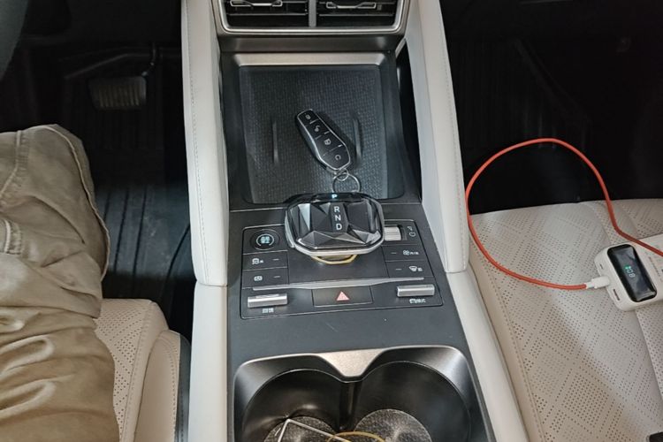 BYD YuanUP 2025 car image #14