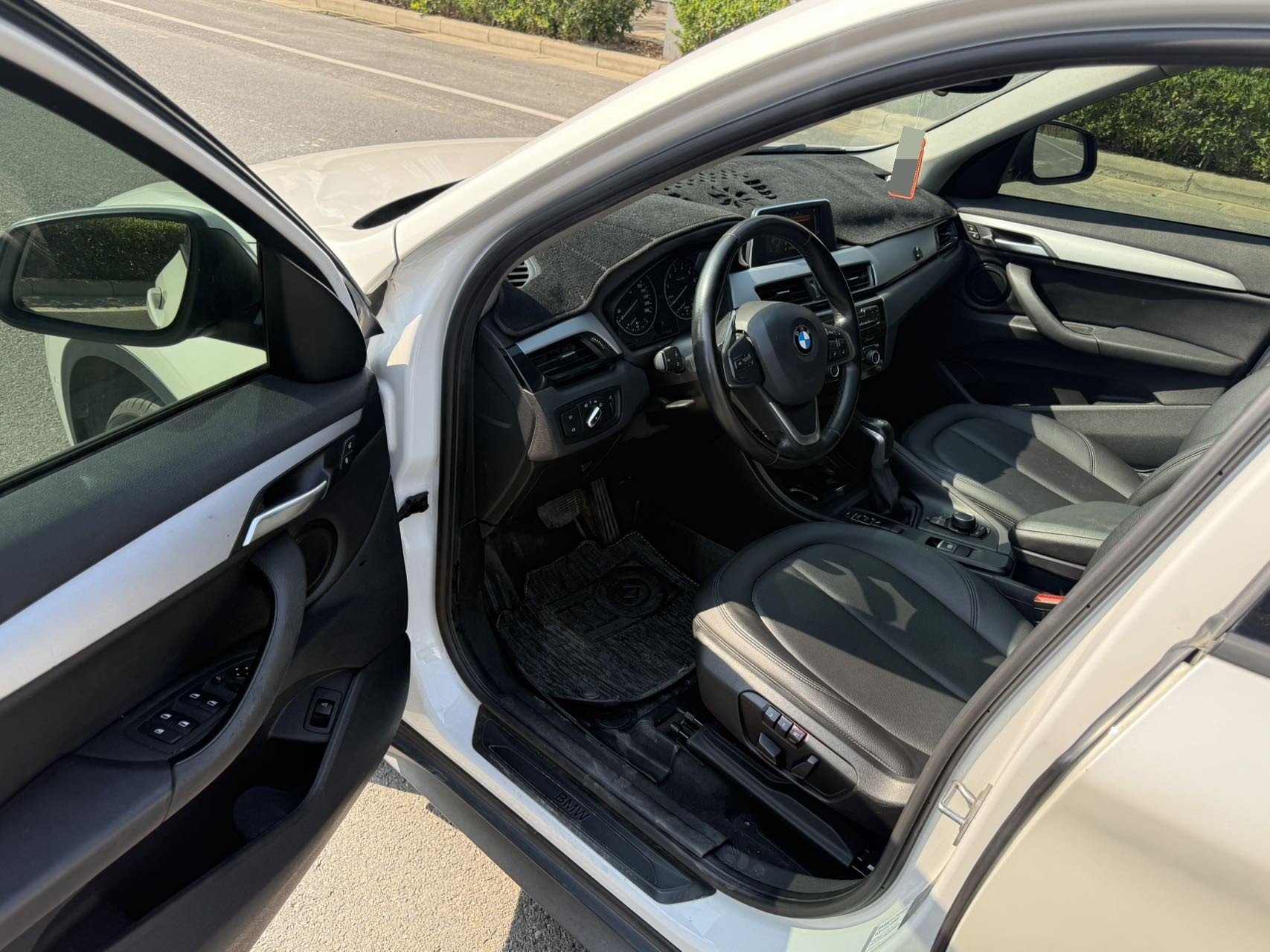 2016 imagem de carro #3