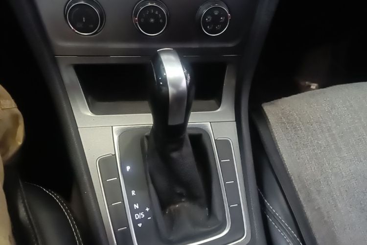Volkswagen Golf 2015 #14 Volkswagen Golf 2015 car image #14
