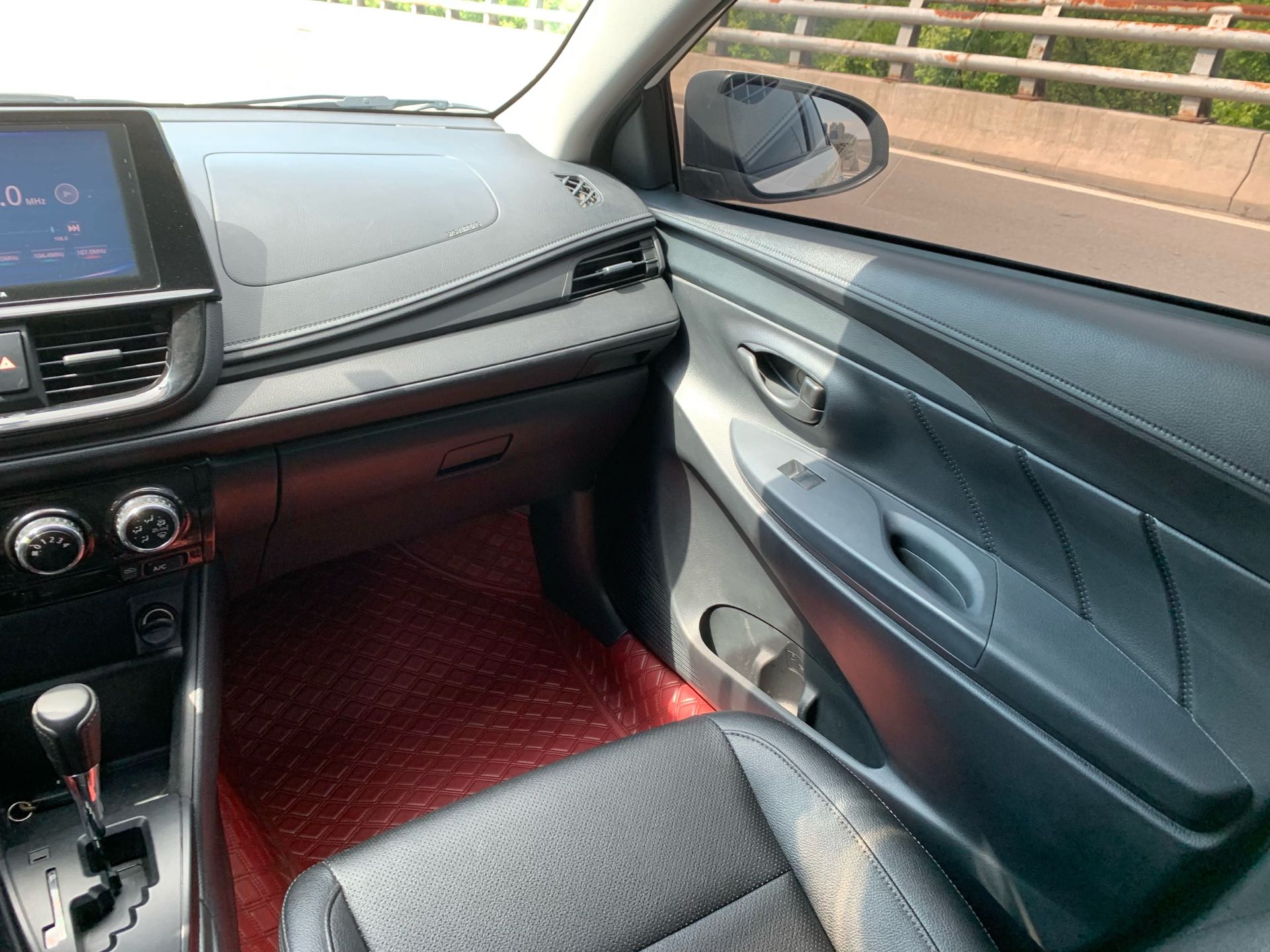 Toyota Vios 2023 immagine di auto #7