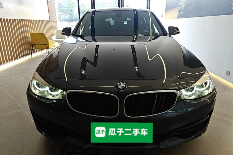 BMW 3 Series GT 2019 #3 BMW 3 Series GT 2019 car image #3