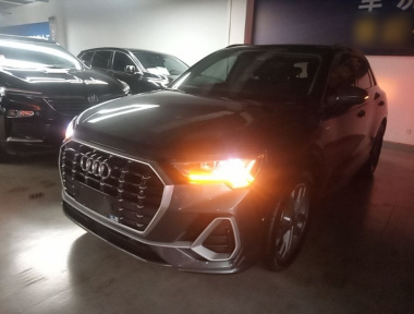 Audi Q3 2022 Audi Q3 2022 car image