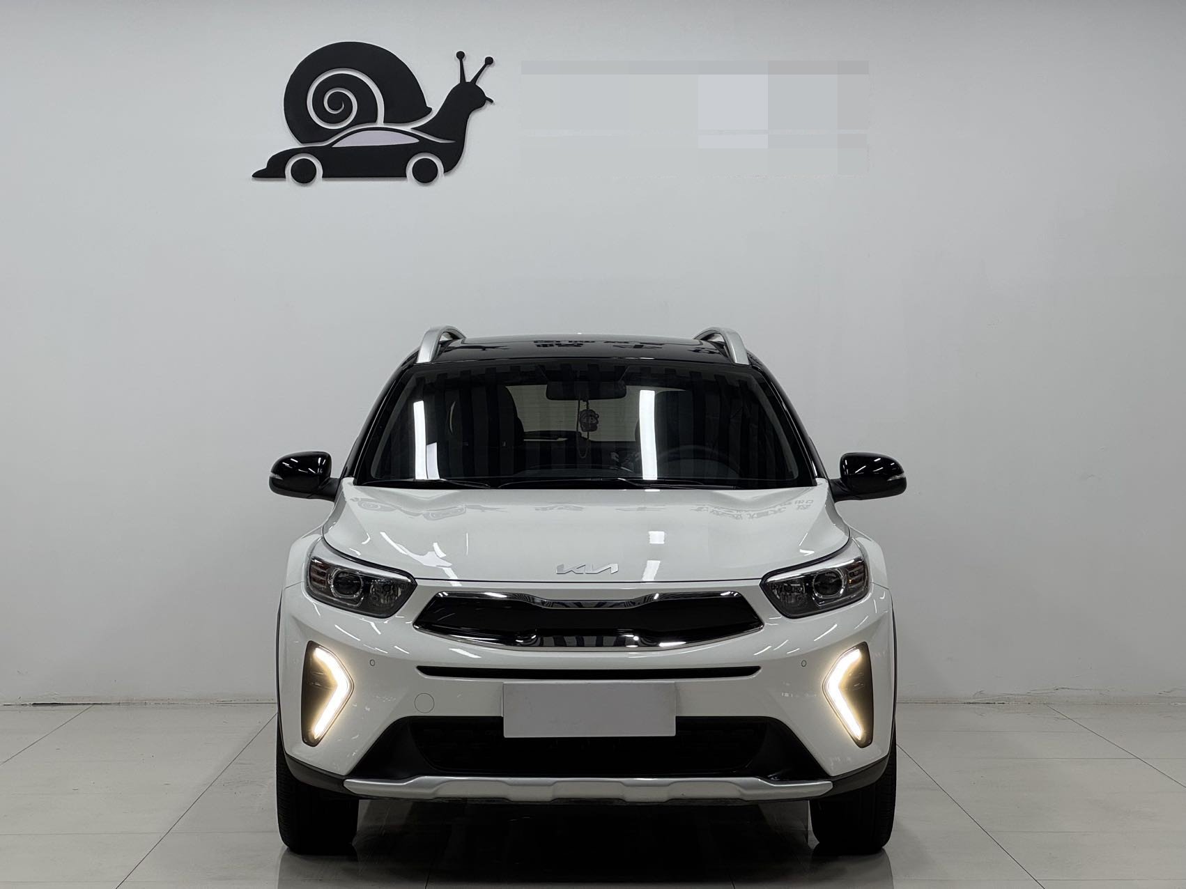 Kia KX1 2023 car image #2