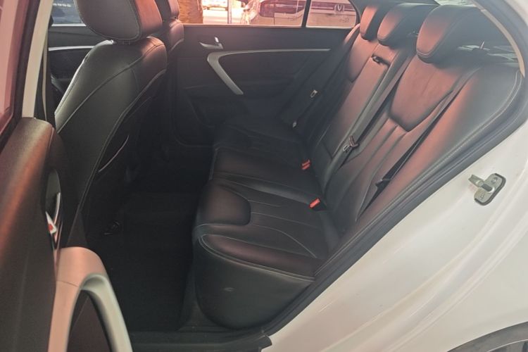 GEELY Emgrand 2017 #13 GEELY Emgrand 2017 car image #13