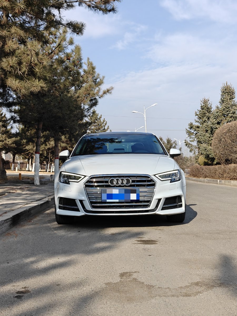 Audi A3 2020 car image 