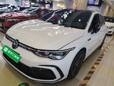 Volkswagen Golf 2023 car image 