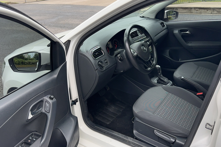 Volkswagen Polo 2016 #11 Volkswagen Polo 2016 car image #11