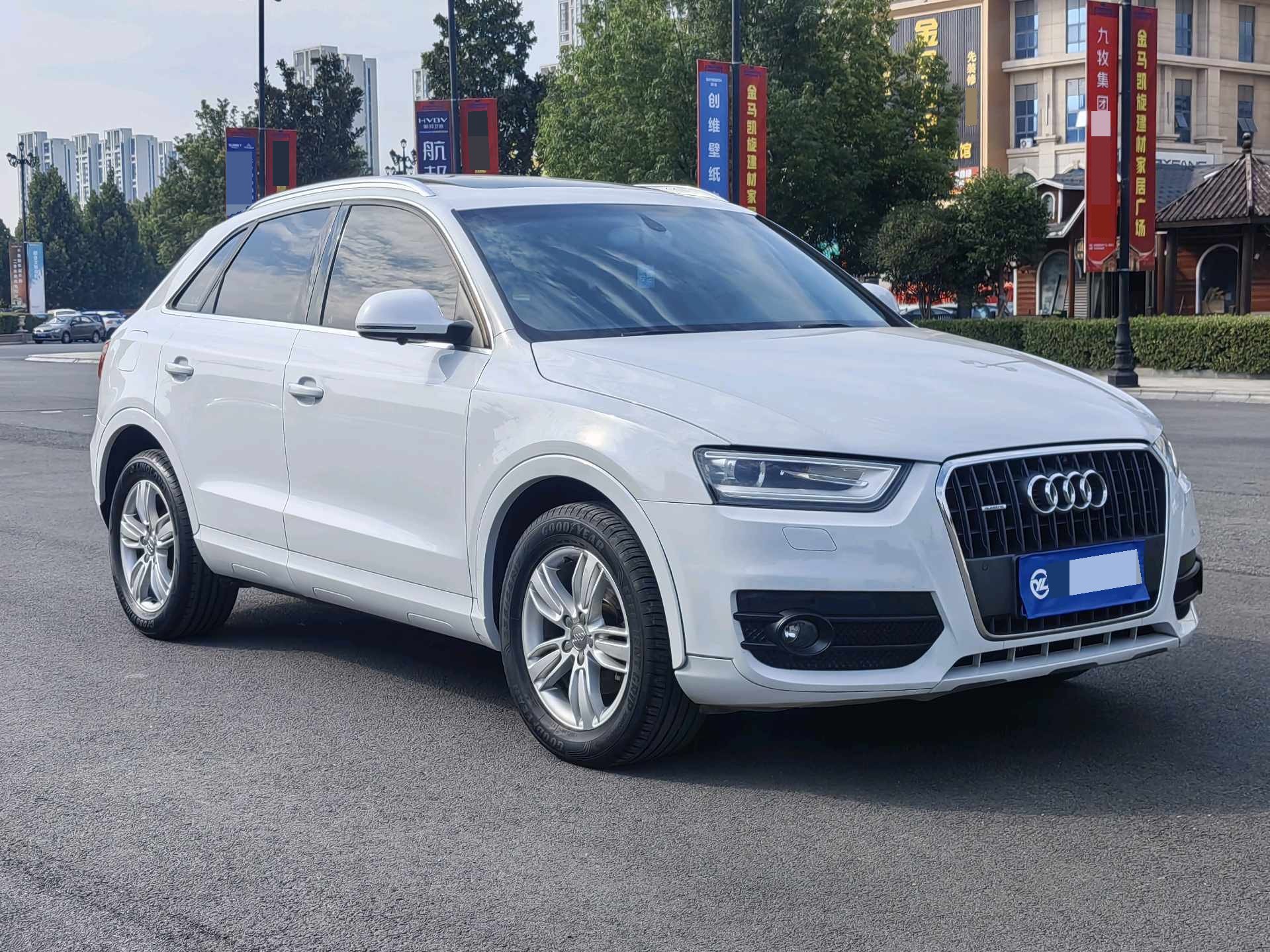 Audi Q3 2014 #3 Audi Q3 2014 car image #3