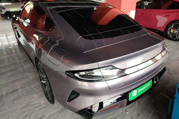 MI SU7 2025 imagem de carro #7