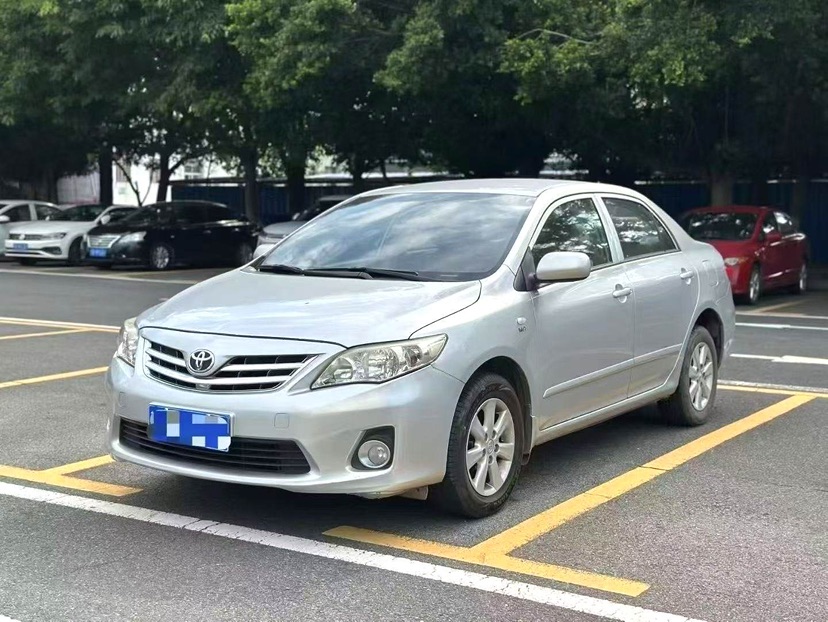2012 car image 