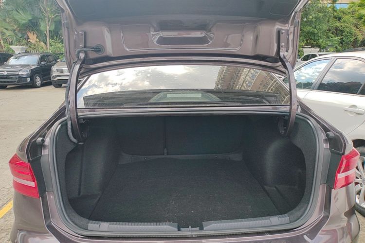 Volkswagen Lavida 2019 #19 Volkswagen Lavida 2019 car image #19