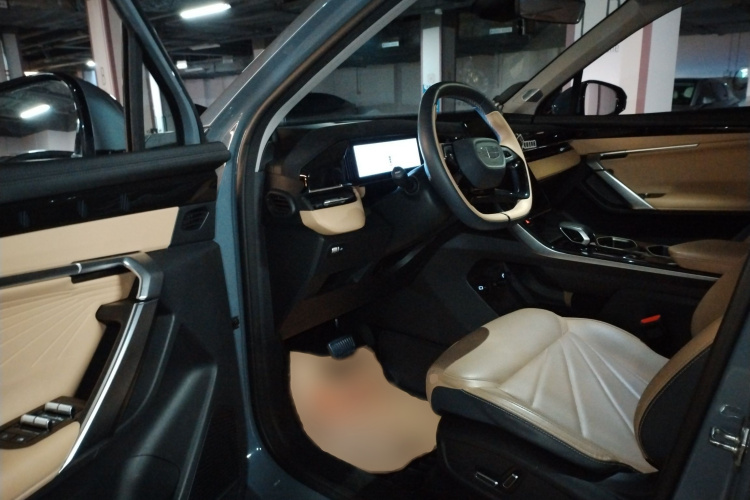 GEELY Boyue L 2023 car image #13