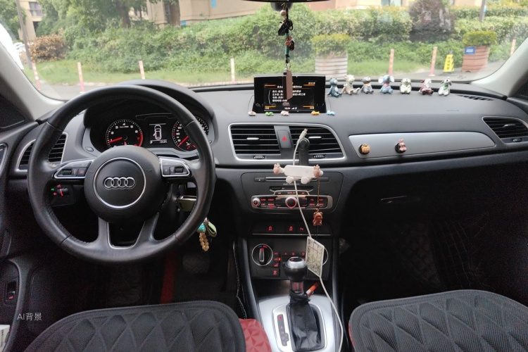 Audi Q3 2017 #11 Audi Q3 2017 car image #11