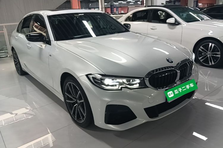 BMW 3 Series 2020 #4 BMW 3 Series 2020 car image #4