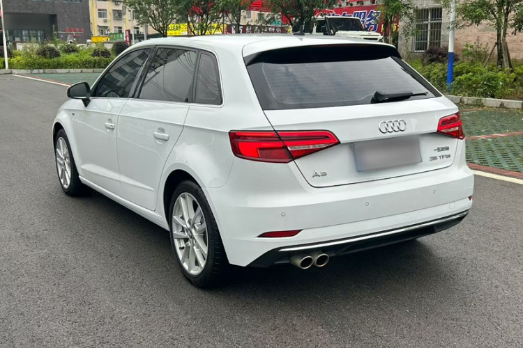 Audi A3 2020 car image #14