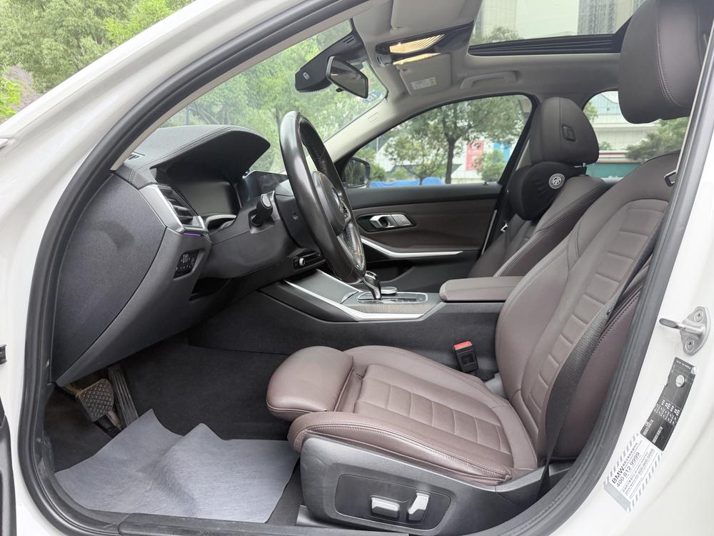 BMW 3 Series 2019 #15 BMW 3 Series 2019 immagine di auto #15