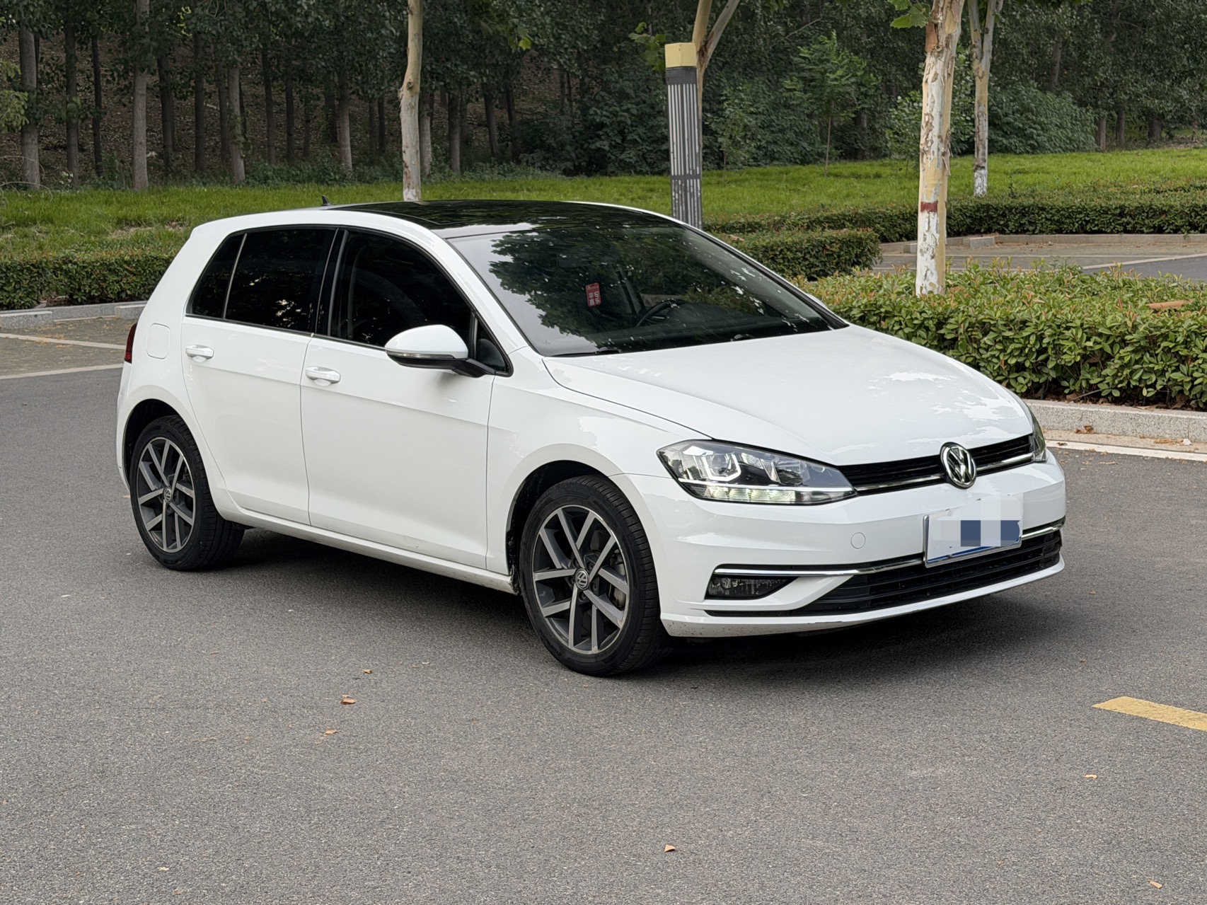 Volkswagen Golf 2020 #3 Volkswagen Golf 2020 car image #3