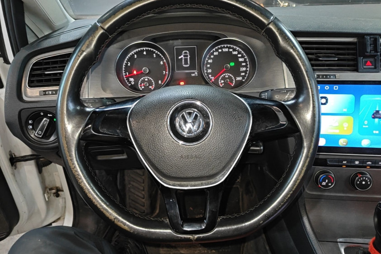 Volkswagen Golf 2015 #11 Volkswagen Golf 2015 car image #11