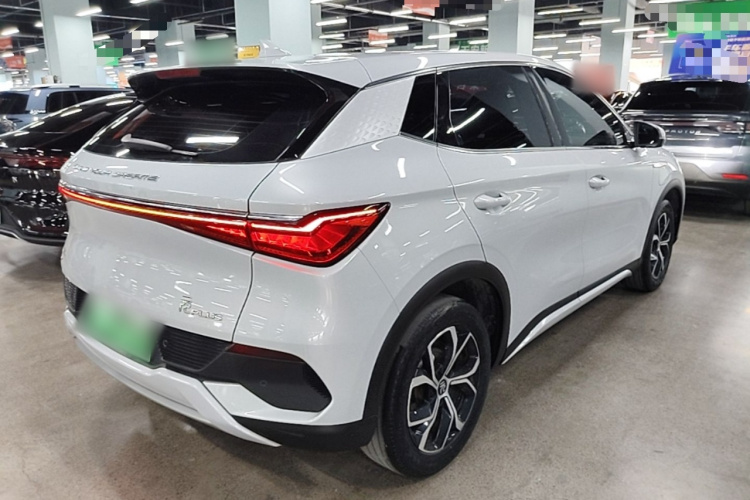 BYD Yuan Plus 2023 immagine di auto #7