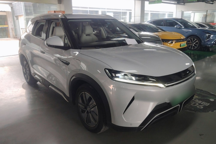 BYD YuanUP 2024 #4 BYD YuanUP 2024 car image #4
