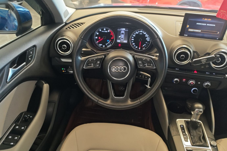 Audi A3 2019 #11 Audi A3 2019 car image #11