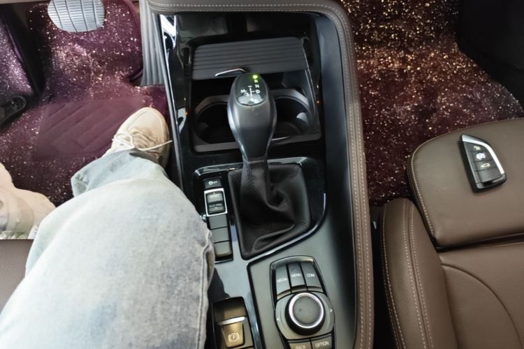 BMW X1 2018 #14 BMW X1 2018 car image #14
