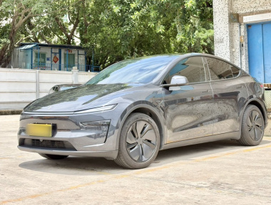 Tesla Model Y 2025 Tesla Model Y 2025 car image