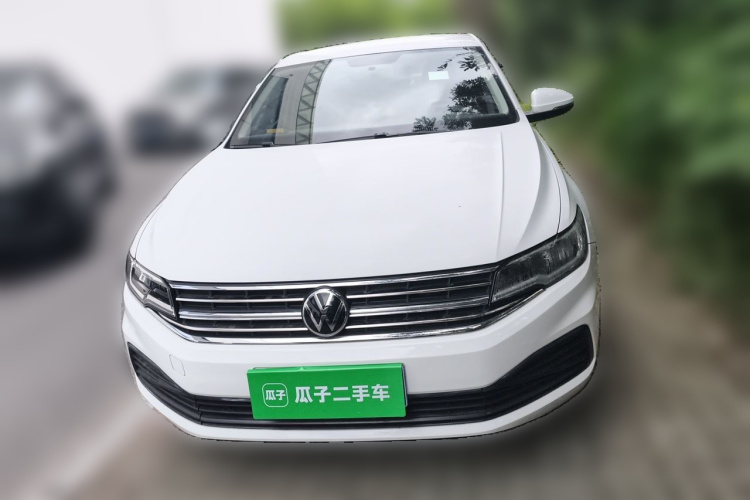 Volkswagen Bora 2022 car image #3