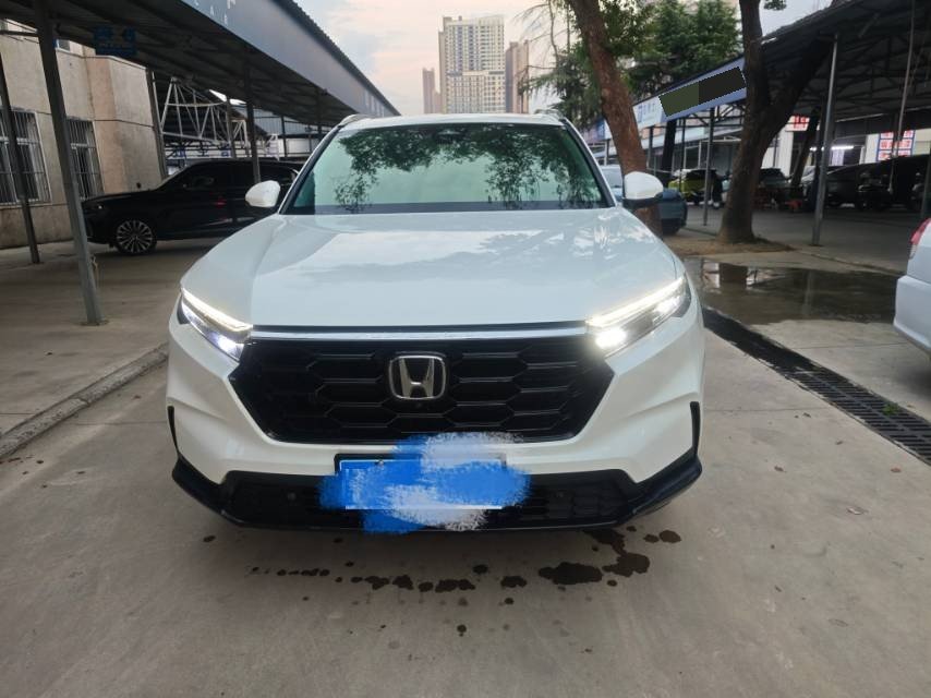 Honda CR-V 2023 car image #2