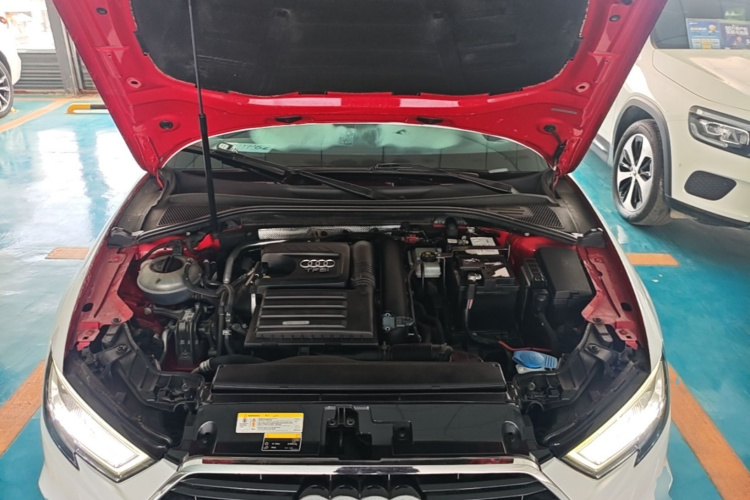 Audi A3 2019 car image #20