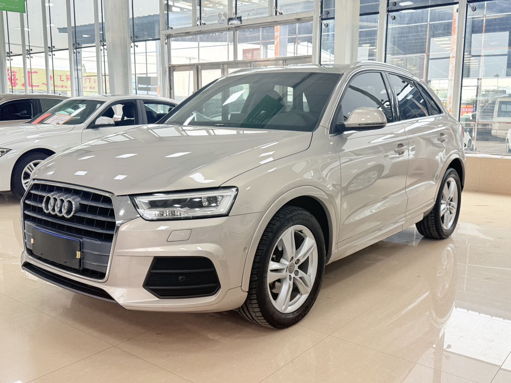 2018 2018 car image