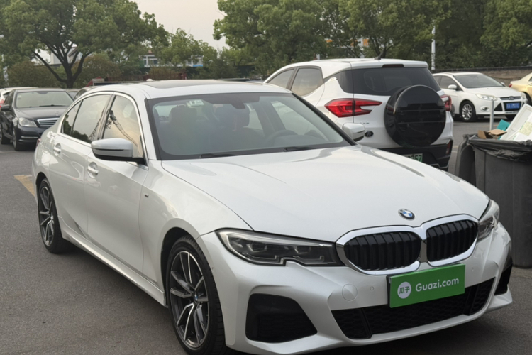 BMW 3 Series 2020 #2 BMW 3 Series 2020 immagine di auto #2