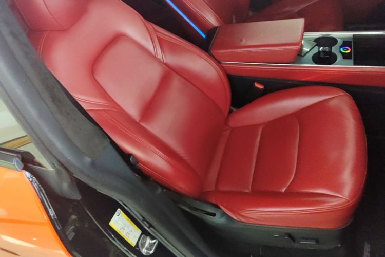 Tesla Model Y 2021 car image #24