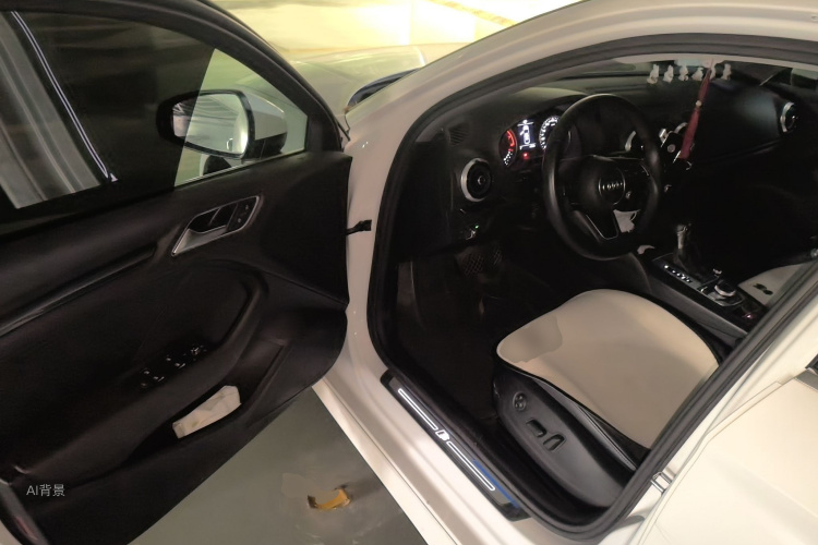 Audi A3 2020 car image #18