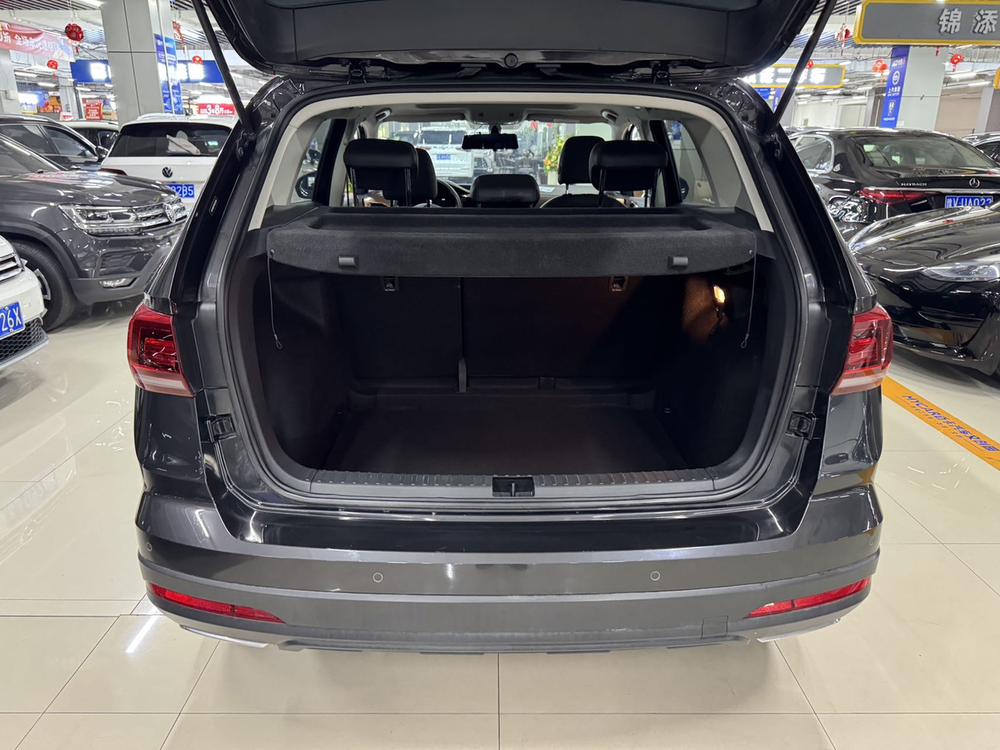 Volkswagen Tharu 2022 car image #11