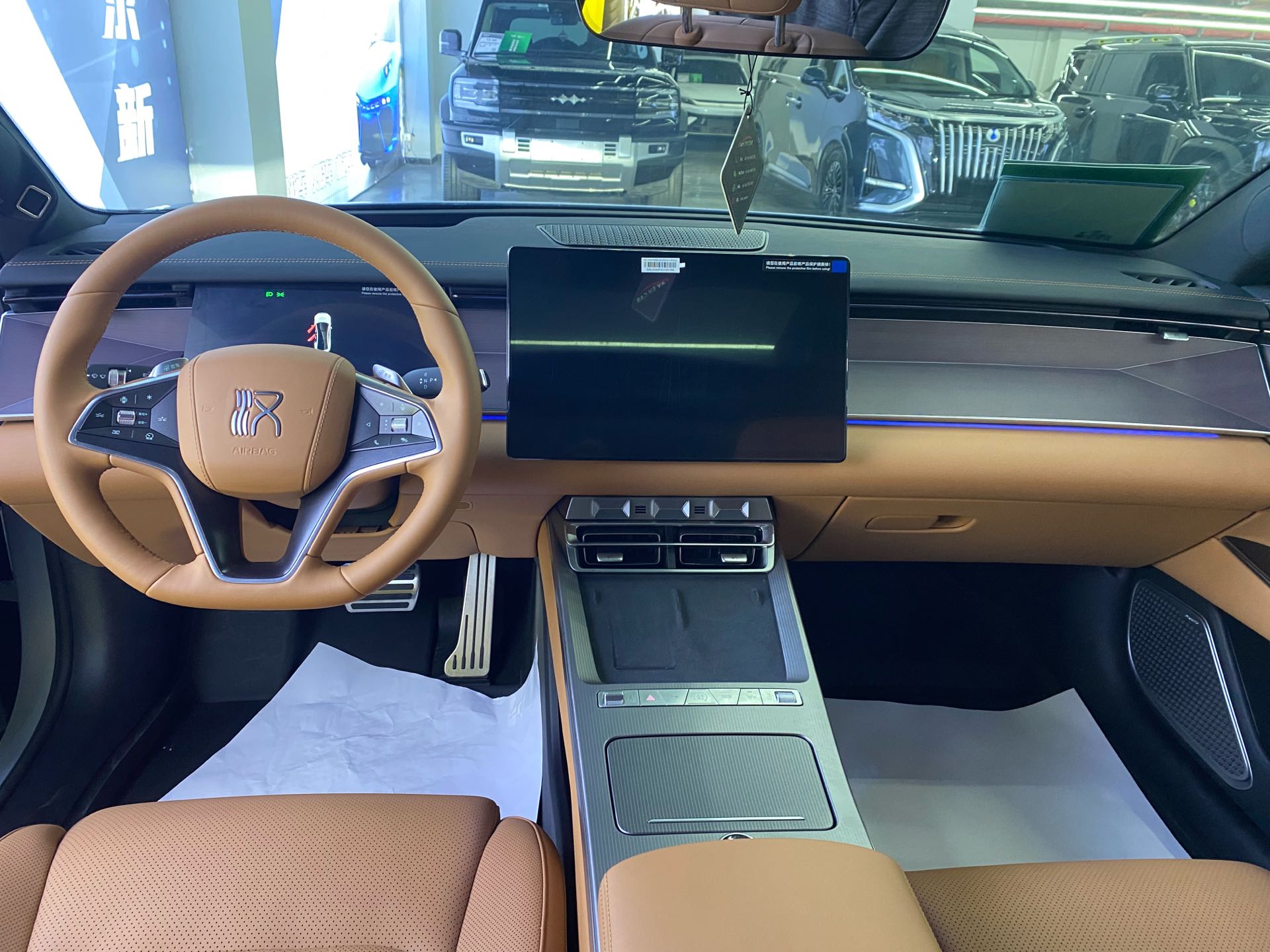 BYD HanL 2025 immagine di auto #4