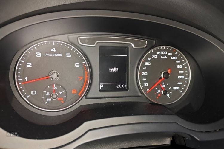 Audi Q3 2015 #13 Audi Q3 2015 car image #13