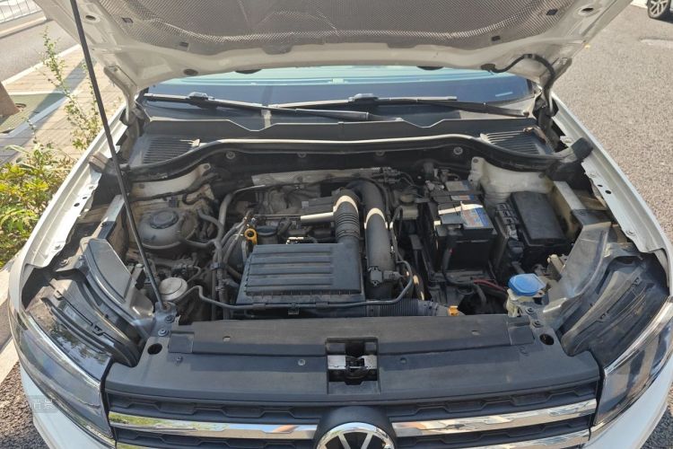 Volkswagen Tharu 2020 car image #22