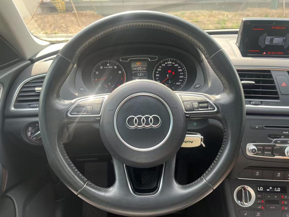 Audi Q3 2015 #15 Audi Q3 2015 car image #15