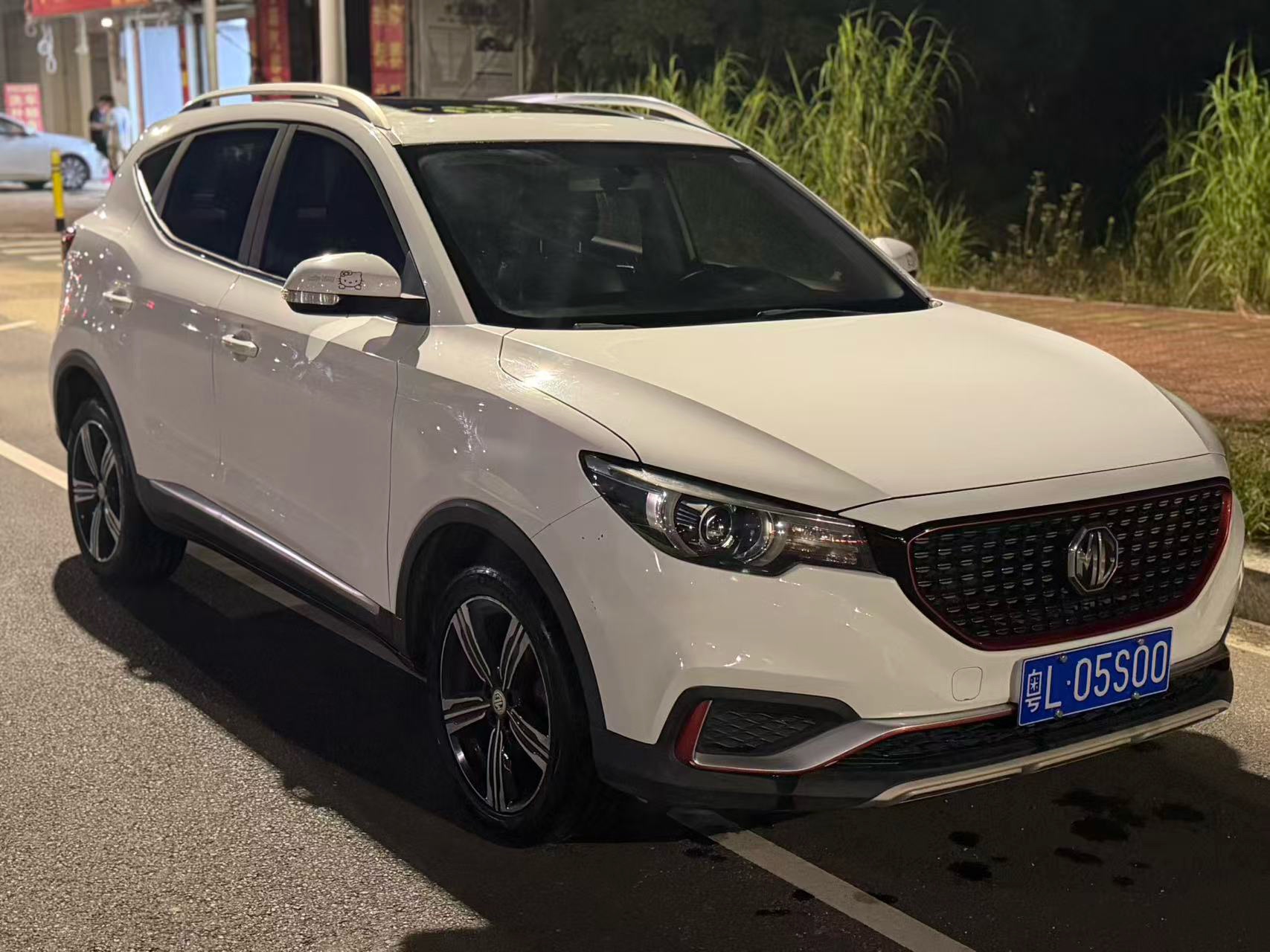 MG ZS 2017 #6 MG ZS 2017 car image #6