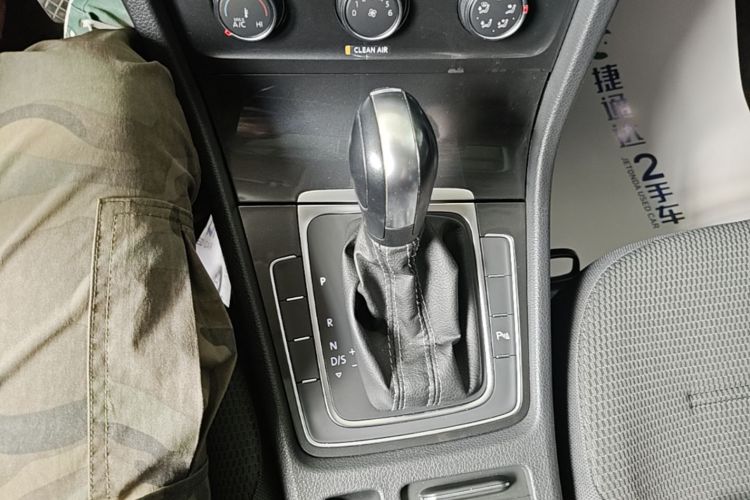 Volkswagen Golf 2017 #14 Volkswagen Golf 2017 car image #14