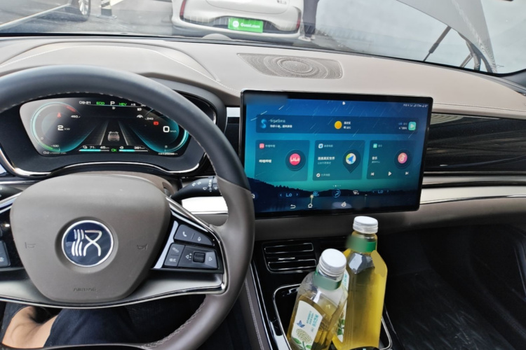 BYD Han 2021 car image #11