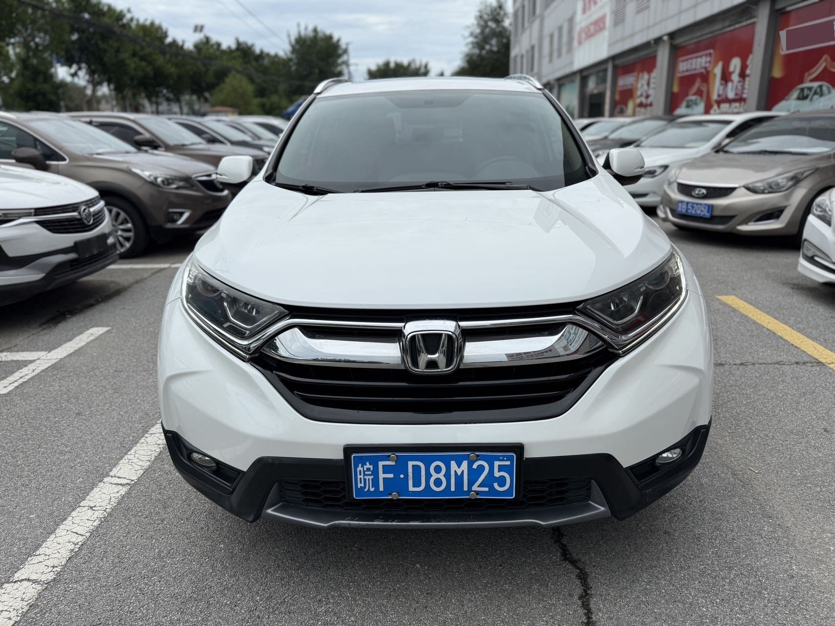 Honda CR-V 2019 car image #2