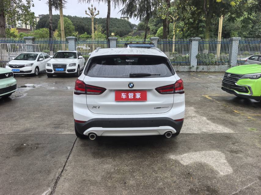 BMW X1 2021 car image #8