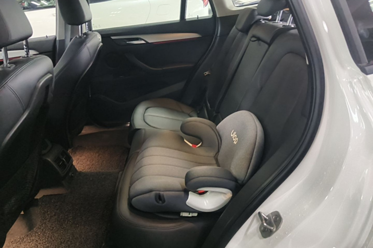 BMW X1 2017 car image #17